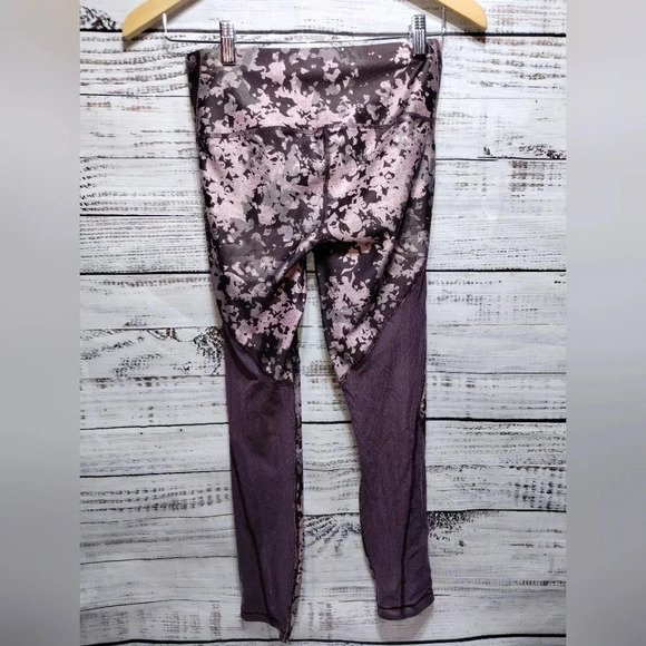 Under Armour Compression Crop Leggings Purple size Small Performance - Picture 5 of 6